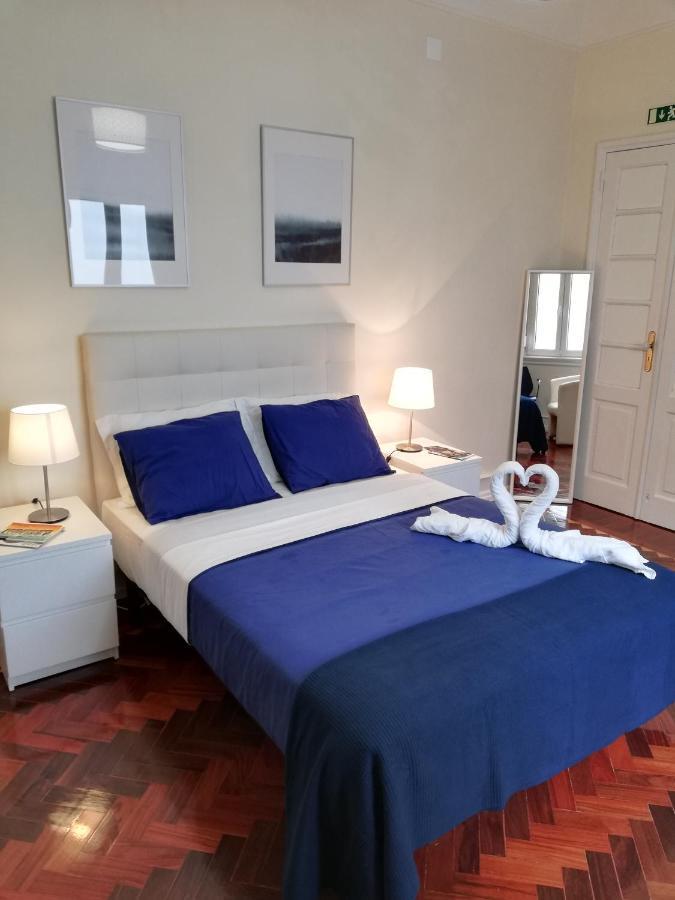 Blue Bairro Guesthouse Lisbon Exterior photo